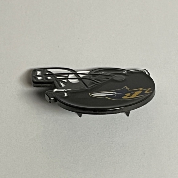 Baltimore Ravens Helmet Hat Pin Pins Streetwear Hats Bag Football Fitted New Era - Picture 4 of 8